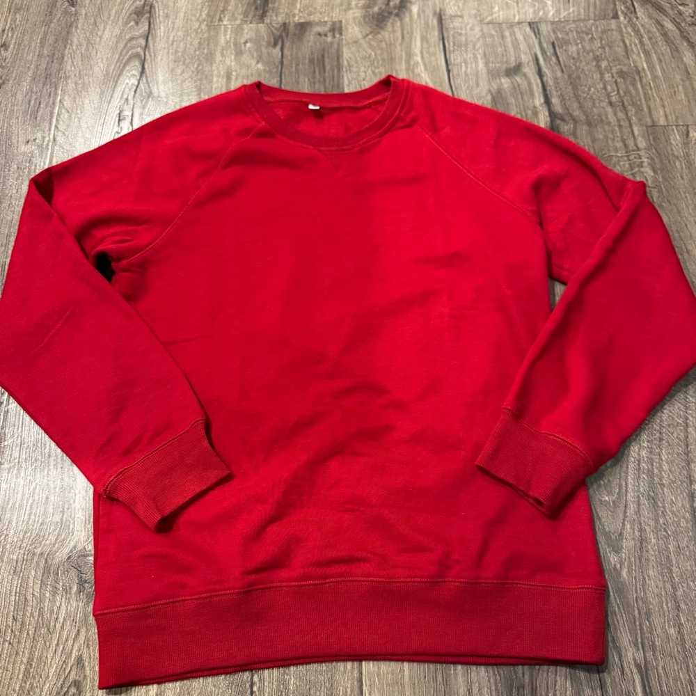 Classic Red women’s pullover Sweater size medium